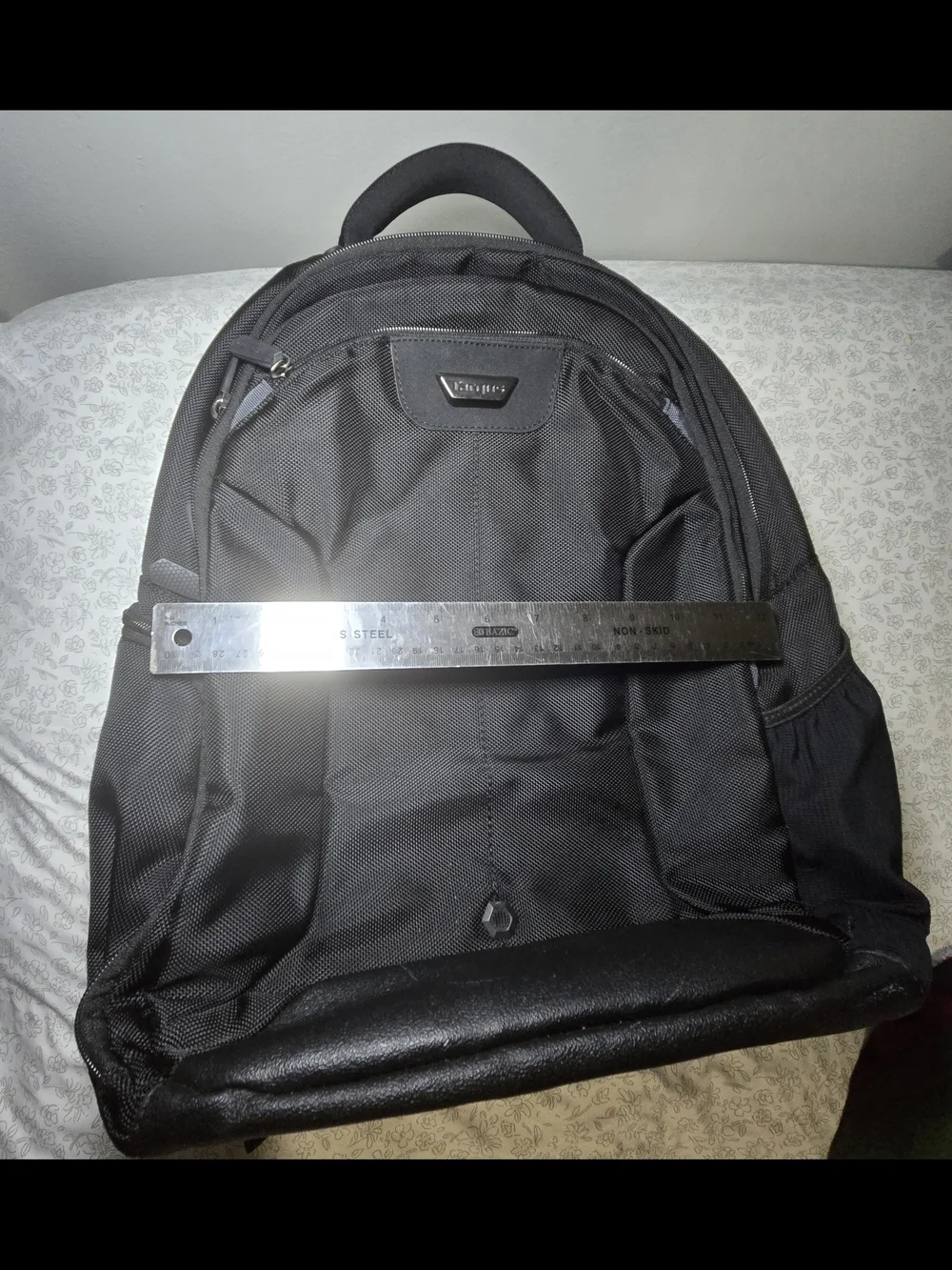 Targus Black Expandable Business Backpack